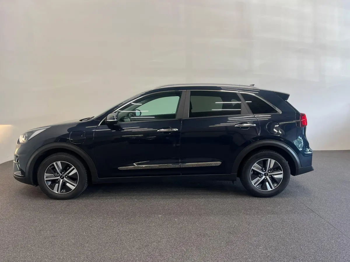 1.6 GDi PHEV Pulse Schuifdak Navigatie Apple Carplay Android Auto Camera Parkeersensoren achter Adaptive Cruise Control Full Led Half leder Climate Control Lichtmetalen velgen
