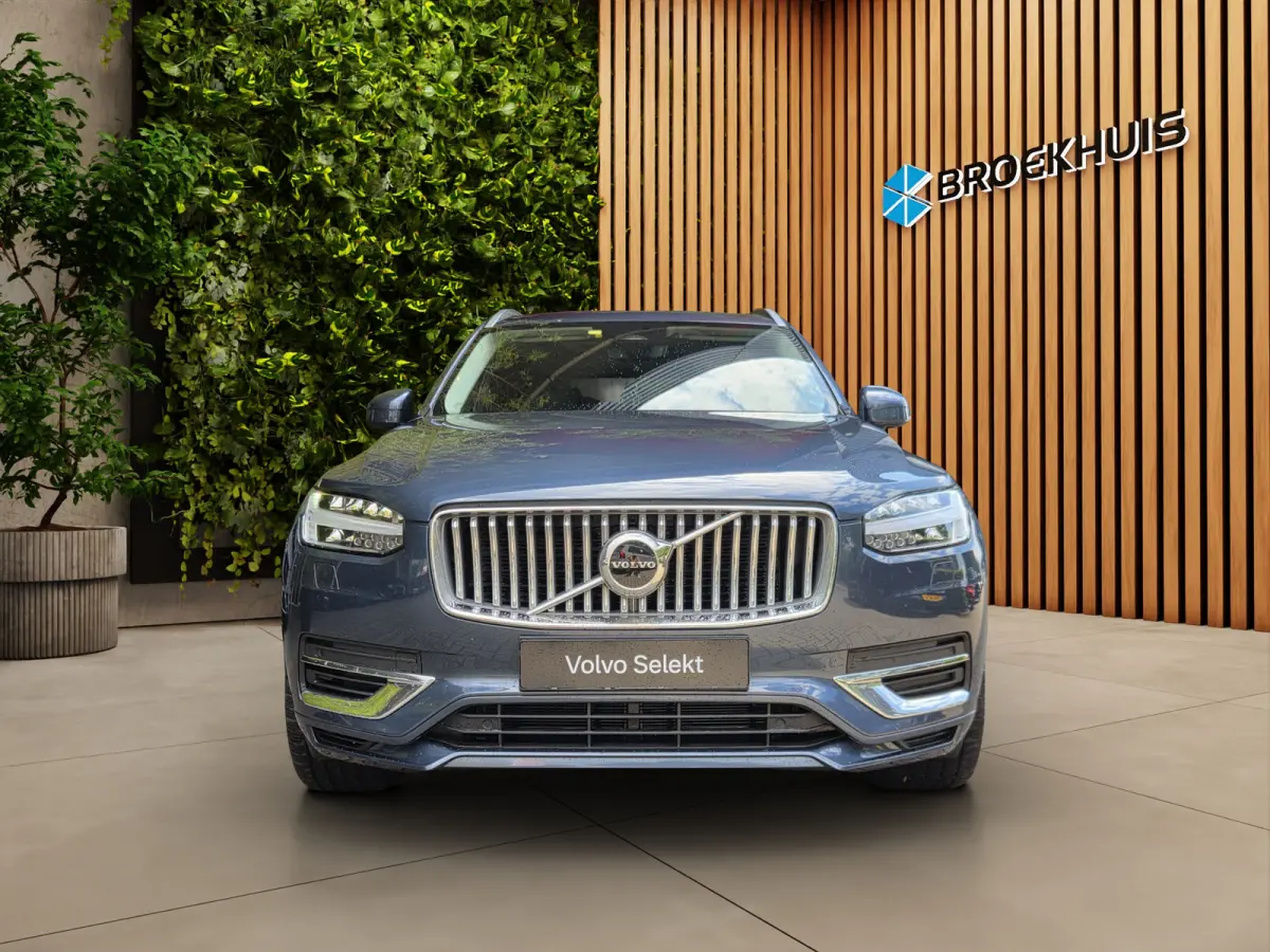 2.0 T8 Recharge AWD Ultimate Bright | Luchtvering | Leder | Stoel/Stuurverwarming | Harman&Kardon|