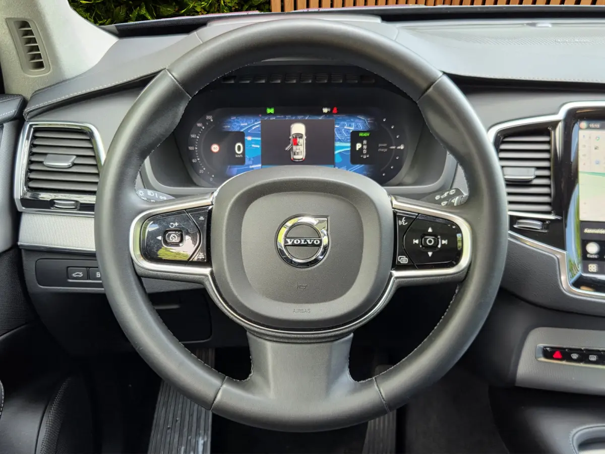 2.0 T8 Recharge AWD Ultimate Bright | Luchtvering | Leder | Stoel/Stuurverwarming | Harman&Kardon|