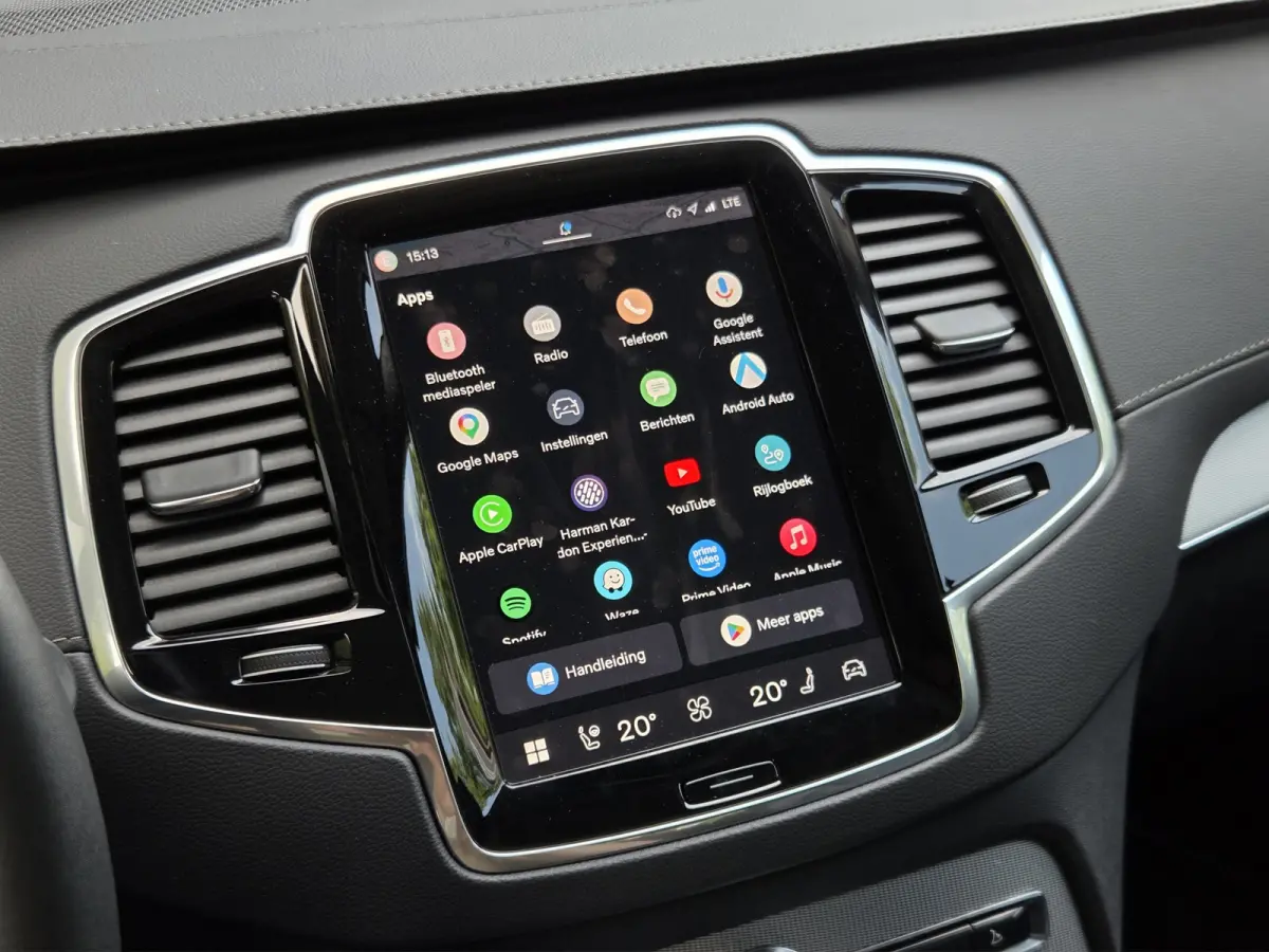 2.0 T8 Recharge AWD Ultimate Bright | Luchtvering | Leder | Stoel/Stuurverwarming | Harman&Kardon|