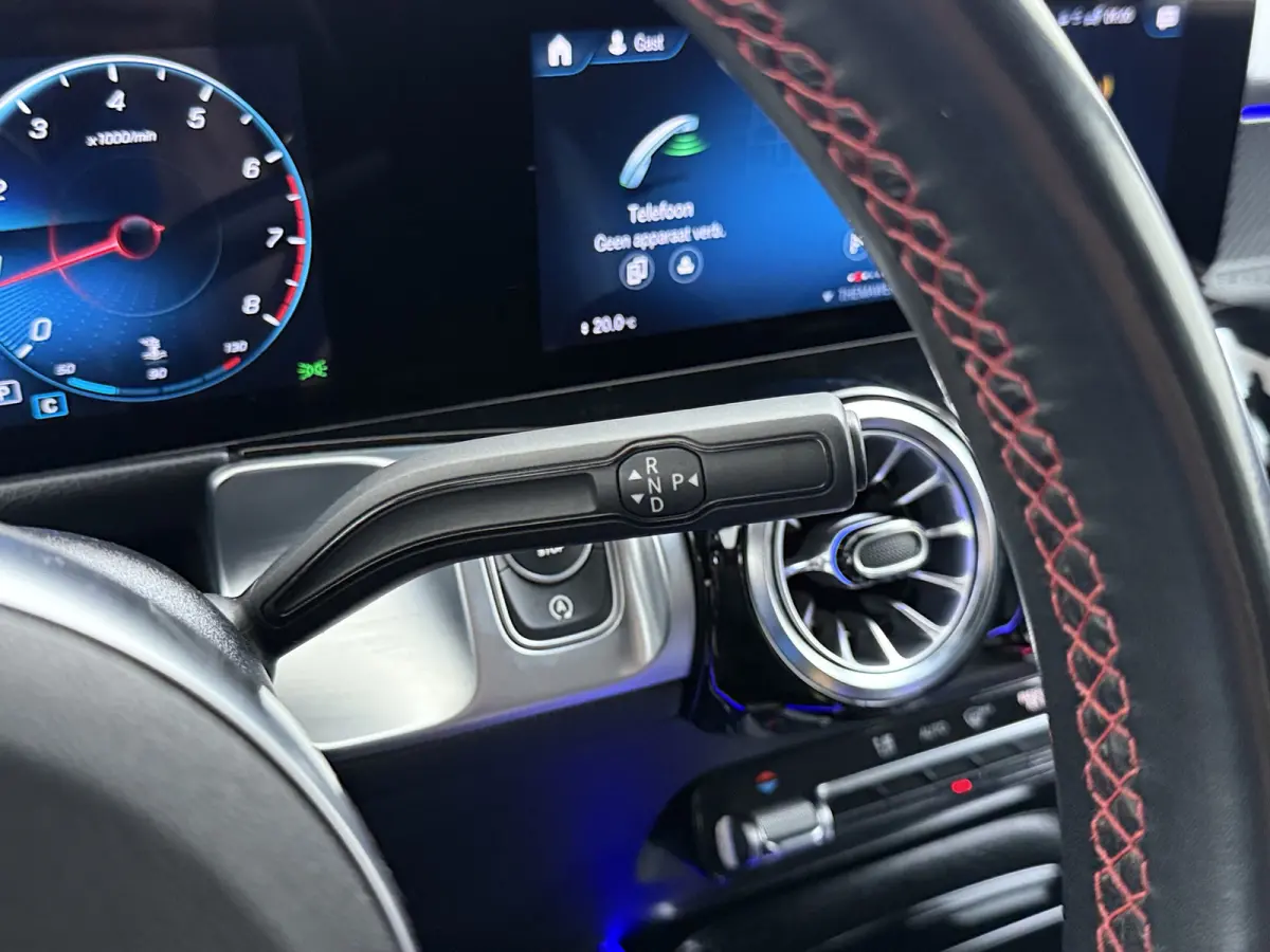 200 AMG // Trekhaak // 360 Camera // Nightpakket // Carplay // Augmented Reality // 19" AMG Velgen