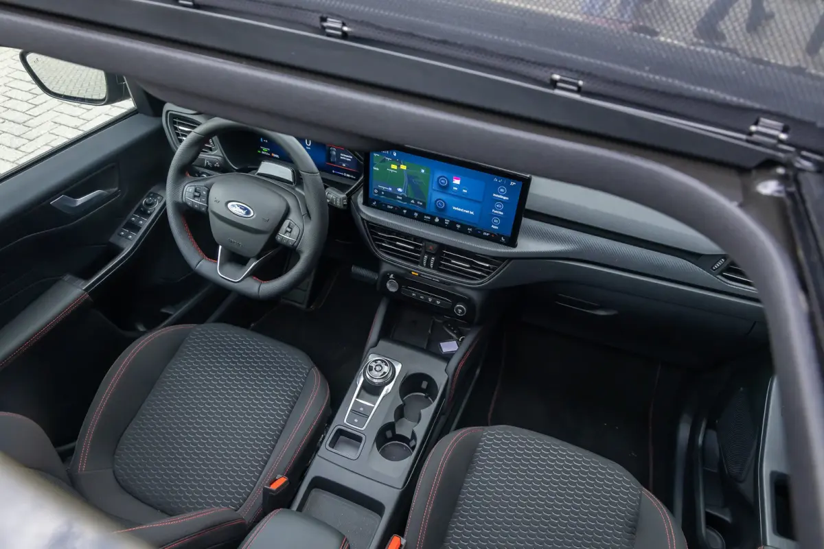 2.5 PHEV ST-Line | Adaptive Cruise | 360 Camera | BLIS | Panoramadak | Trekhaak