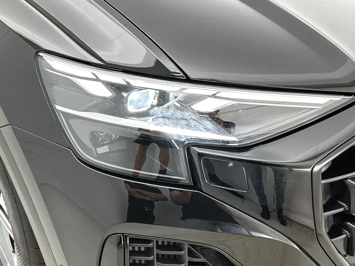 55 TFSI e quattro Pro Line 394 PK | S-line | Adaptive cruise control | Glazen panoramadak | Luchtvering | Head-up display | Dodehoekdetectie | Matrix-led | 360 graden camera | Elektr. voorst