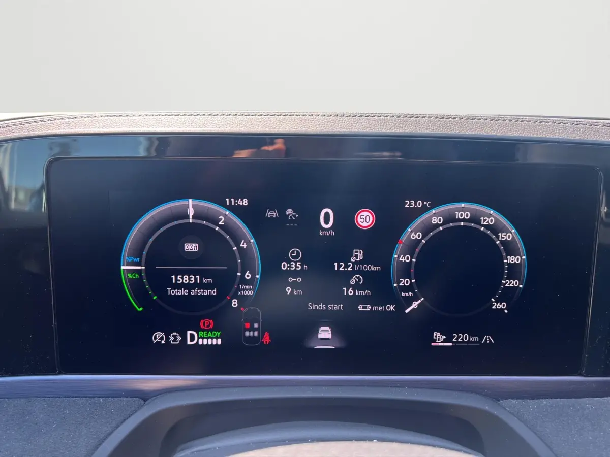 1.5 eHybrid R-Line Business | 272Pk | Trekhaak | Pano | 5J garantie | Blackstyle Plus | Harman Kardon | Alcantara hemel |