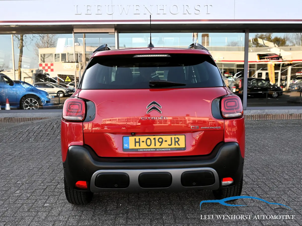1.2 PureTech S&S Shine, AUTOMAAT, elektr. panomadak, head up display, Pack Smile, NL-dealerauto