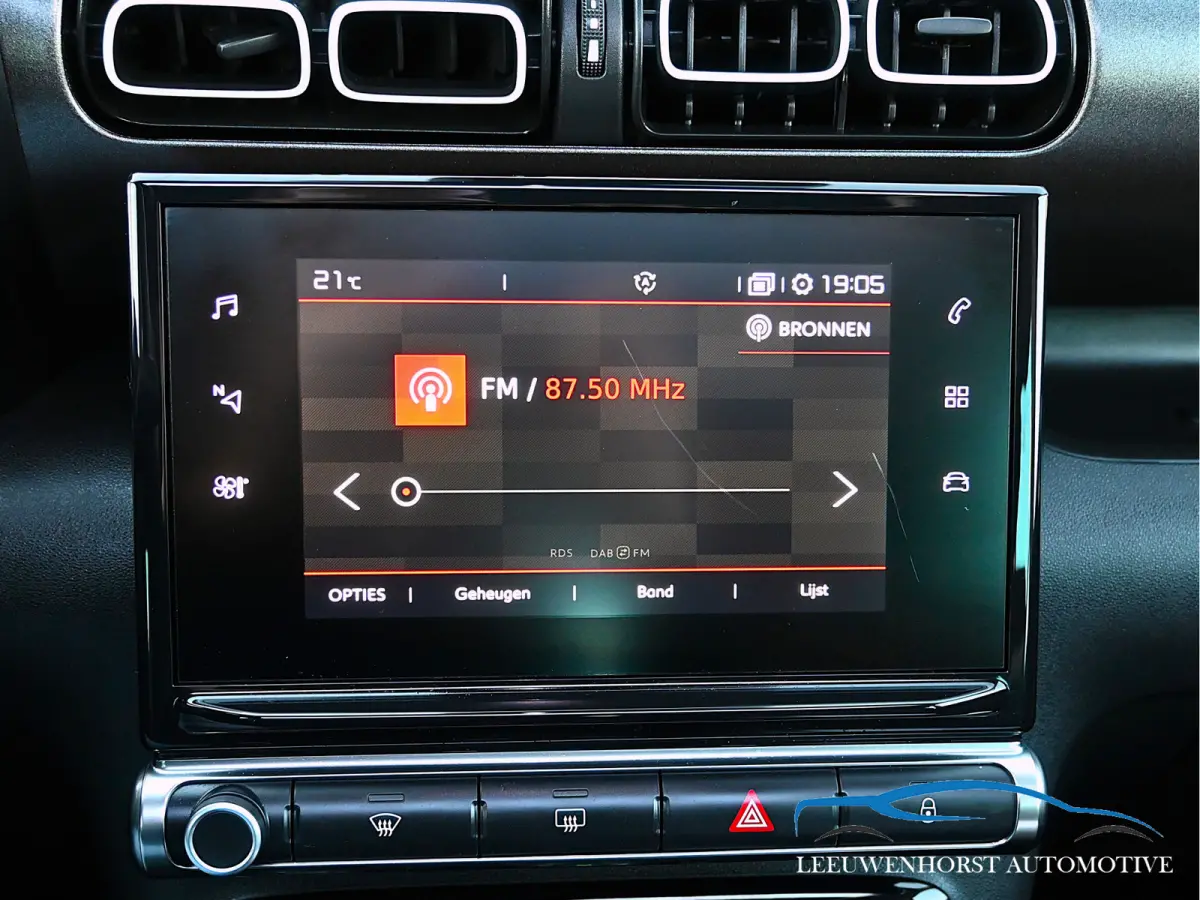 1.2 PureTech S&S Shine, AUTOMAAT, elektr. panomadak, head up display, Pack Smile, NL-dealerauto