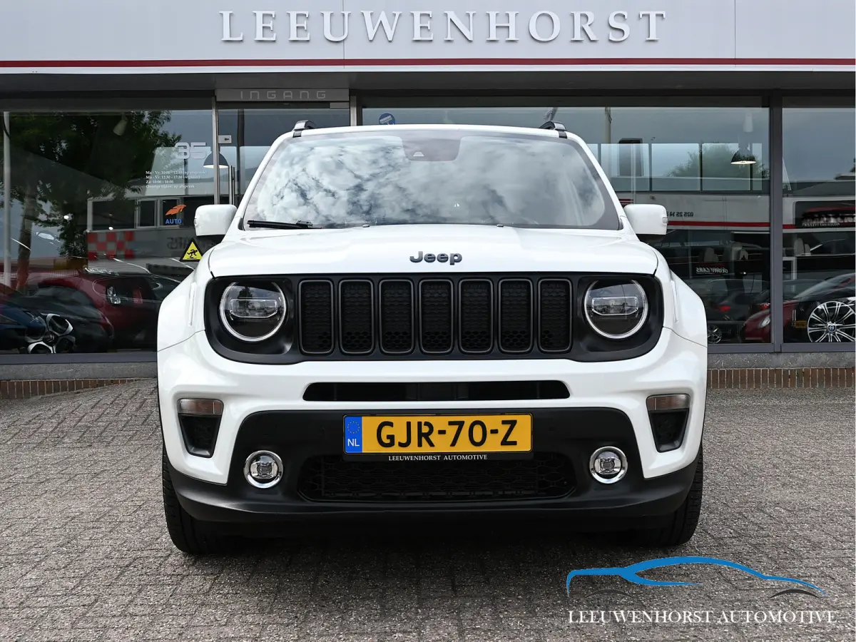 4xe 240 Plug-in Hybrid Electric S, pano, leer, adaptive cruise, camera, 2 x PDC