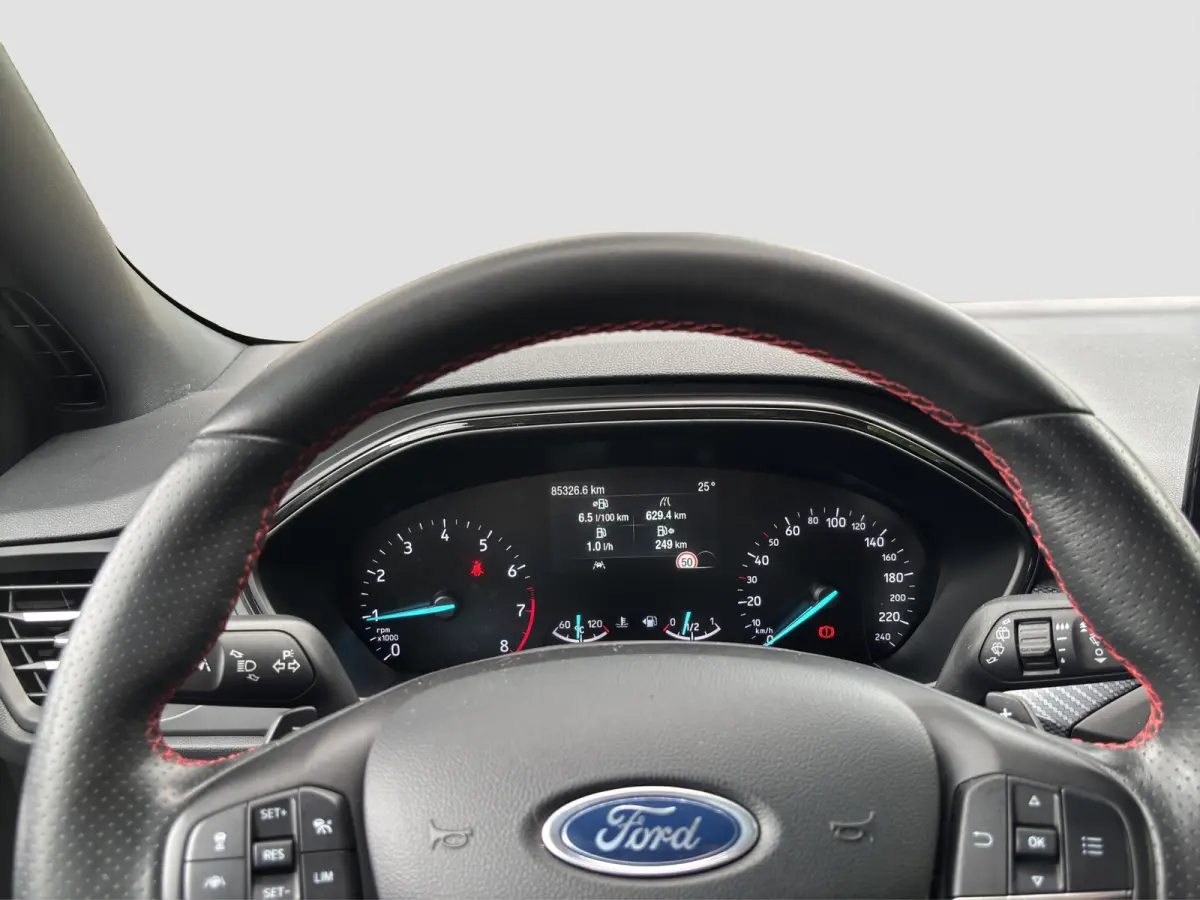 1.5 ST Line | Stoelverwarming | Adap. Cruise Control | Camera | Apple Carplay