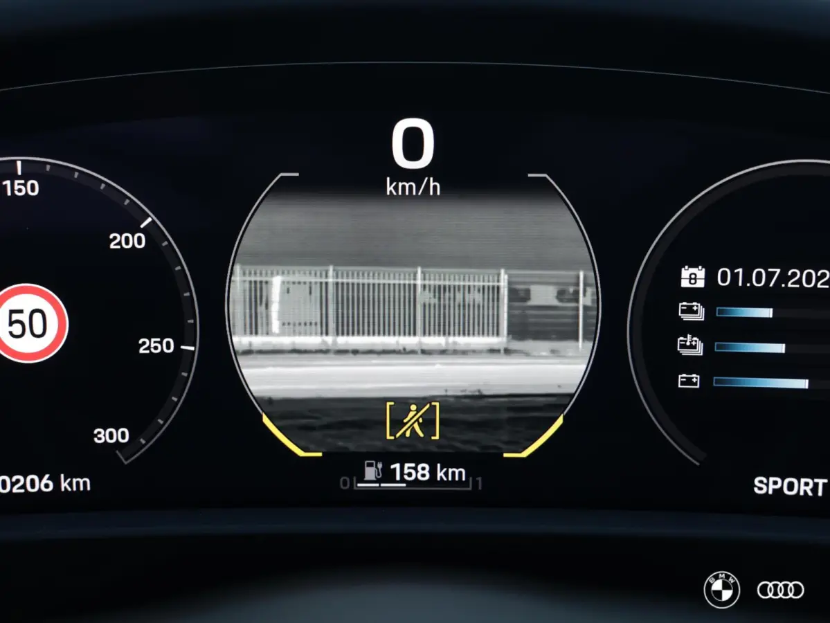 4S 93 kWh / BURMESTER / NACHTZICHT / INNODRIVE / PASM /