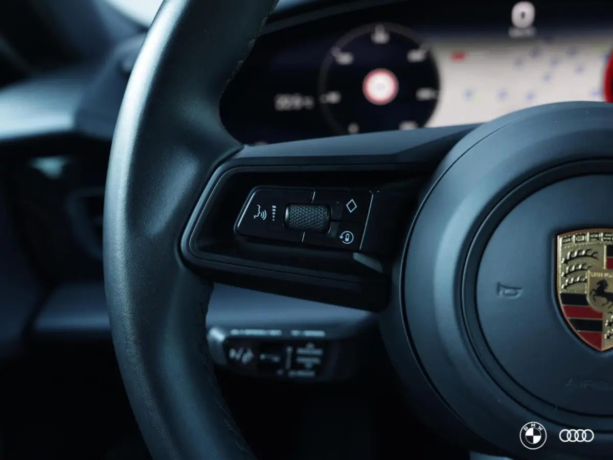 4S 93 kWh / BURMESTER / NACHTZICHT / INNODRIVE / PASM /