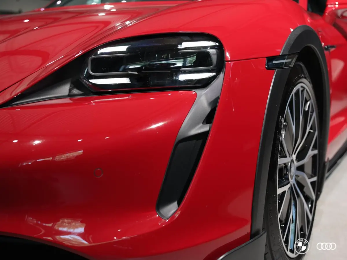 4S 93 kWh / BURMESTER / NACHTZICHT / INNODRIVE / PASM /
