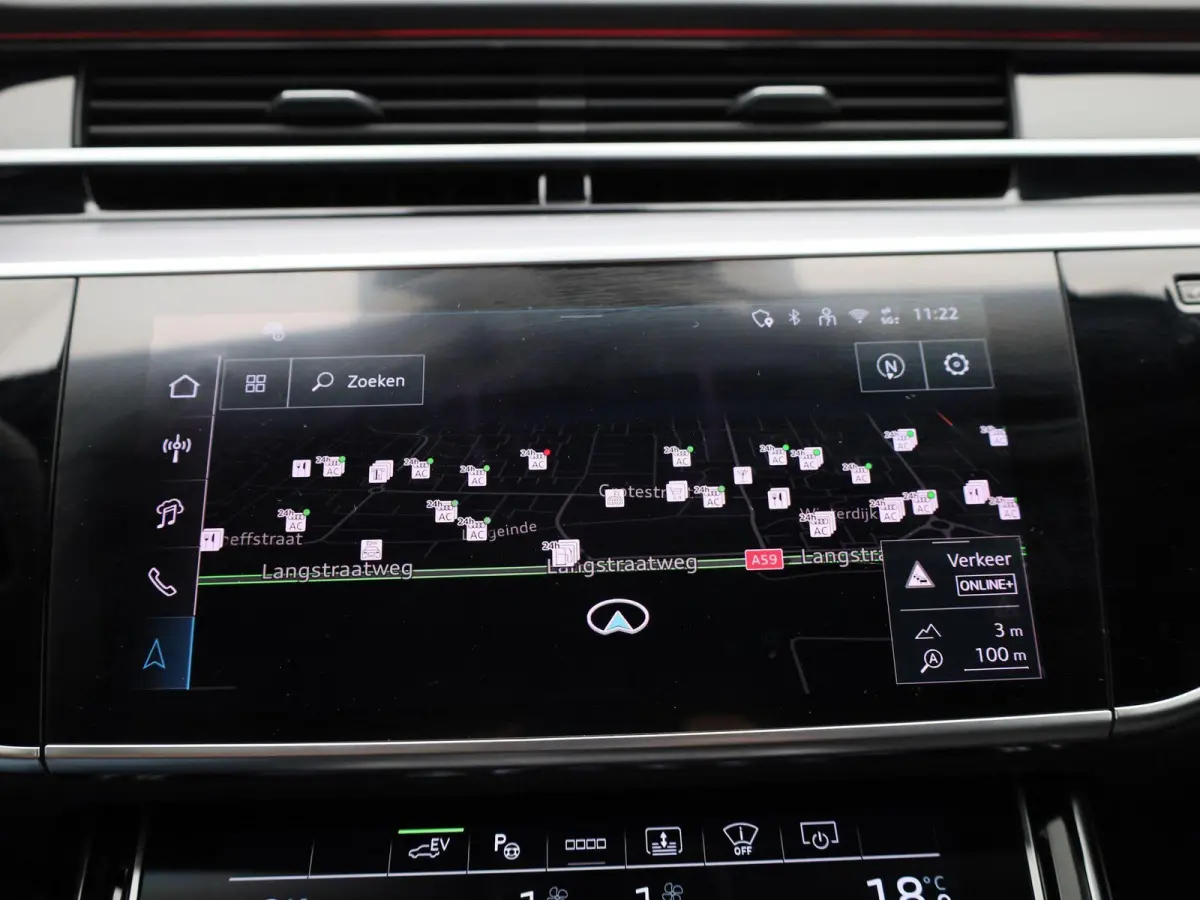 60 TFSI e quattro 462 PK | Adaptive cruise control | Luchtvering | Dynamische vierwielbesturing | 360 graden camera | Head-up display | Digitale matrix-verlichting | Privacy glas | Trekhaak 