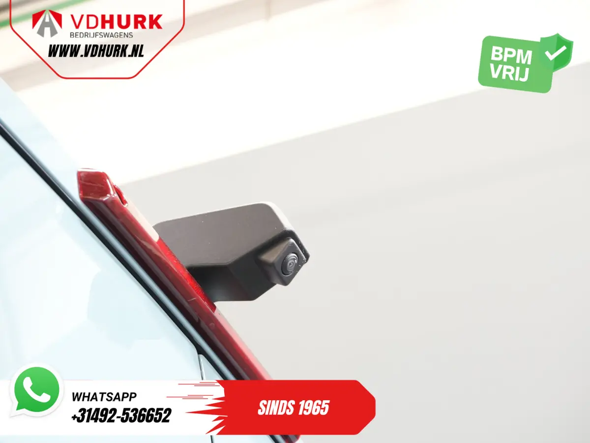 2.0 dCi 150 pk L3H2 270Gr.Deuren/ LED/ Carplay/ Camera/ 2.5t Trekverm./ Cruise/ PDC/ Airco