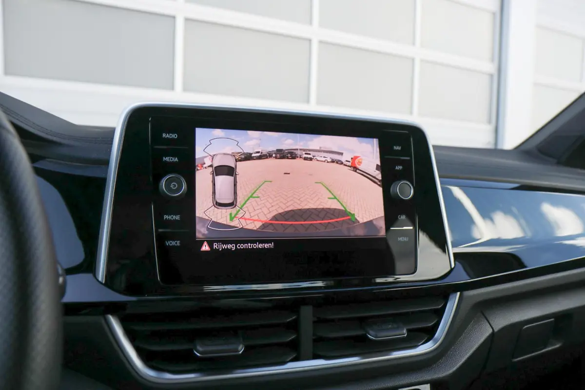 1.0 TSI 110pk R-Line | App Connect | Achteruitrijcamera | Cruise Control