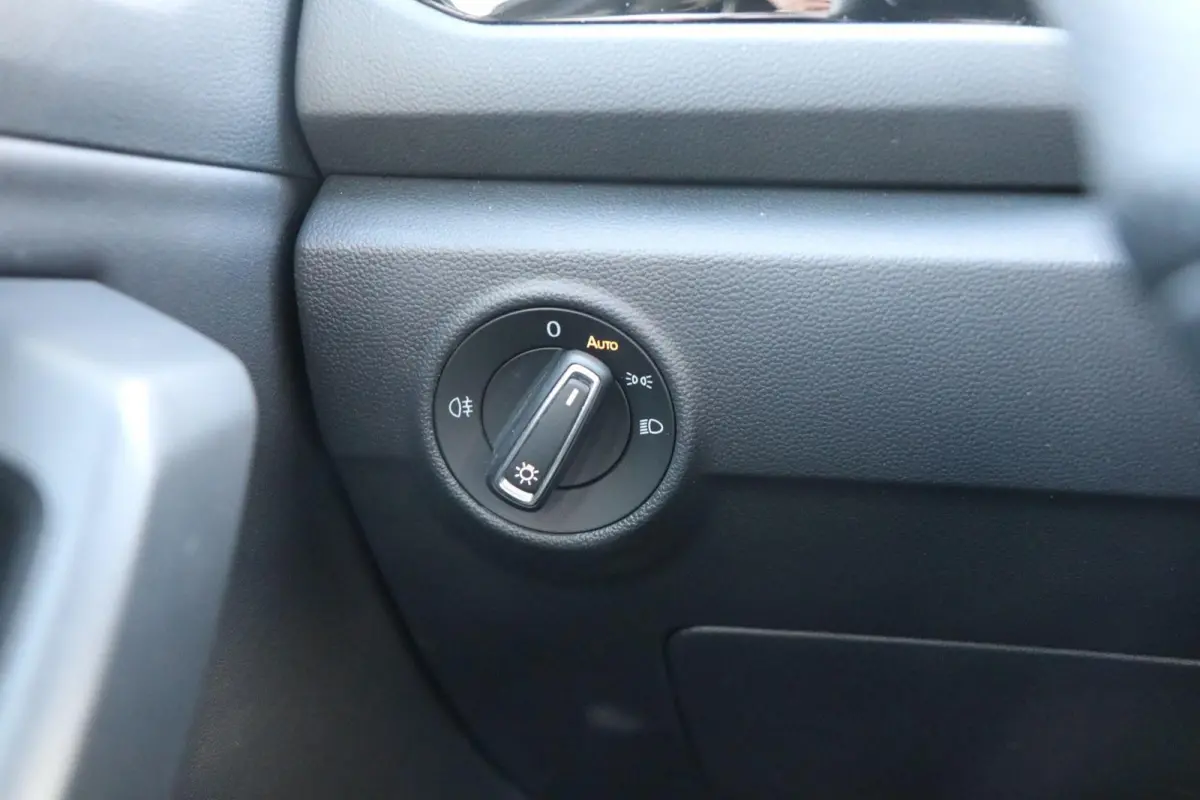 1.0 TSI 110pk R-Line | App Connect | Achteruitrijcamera | Cruise Control