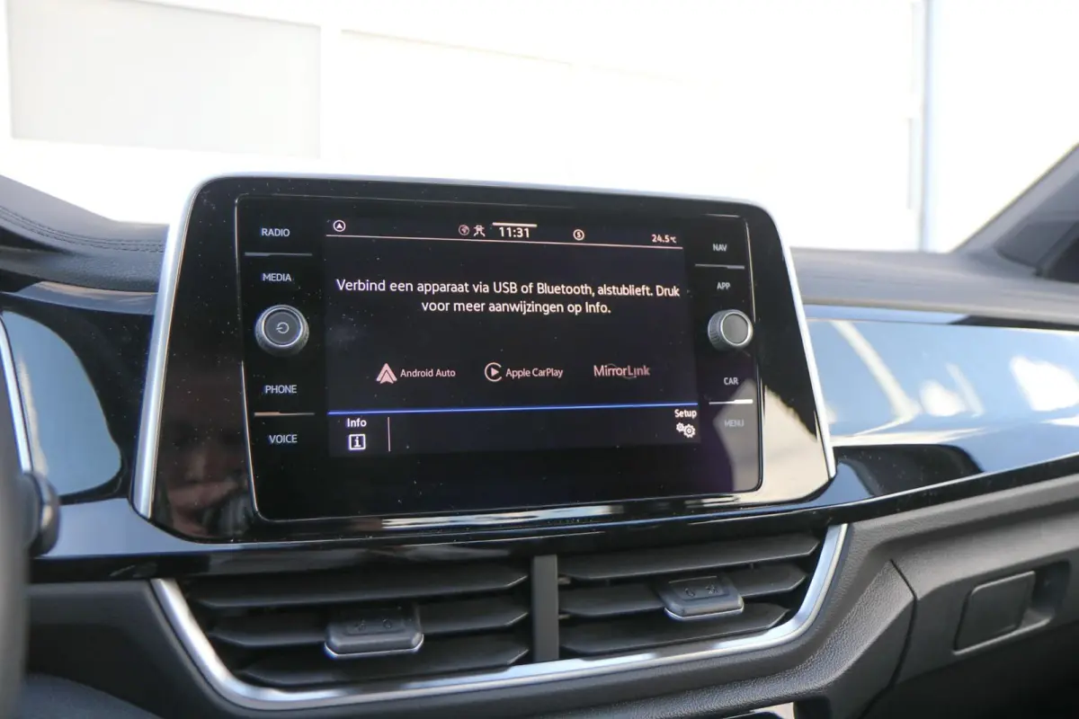 1.0 TSI 110pk R-Line | App Connect | Achteruitrijcamera | Cruise Control