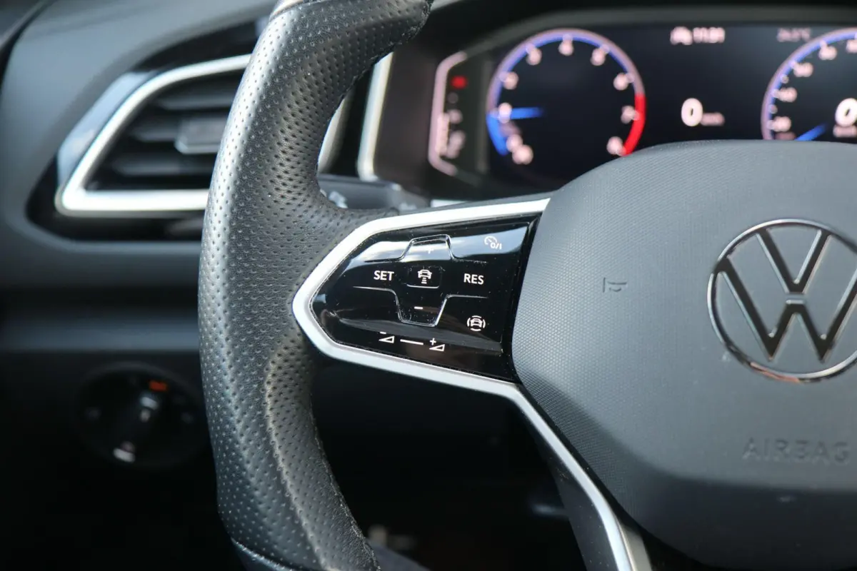 1.0 TSI 110pk R-Line | App Connect | Achteruitrijcamera | Cruise Control