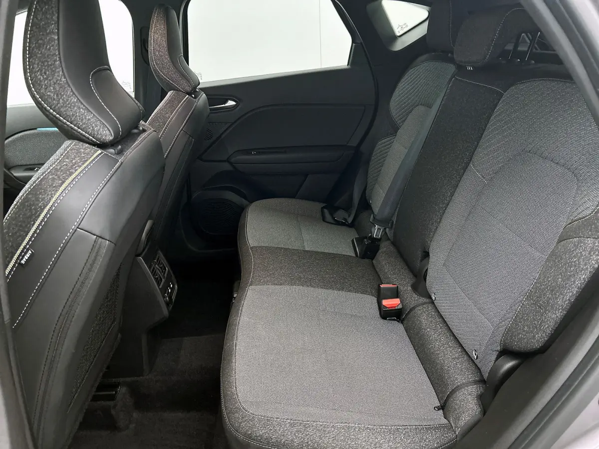 E-Tech full hybrid 145PK techno | CAMERA | NAVI | CARPLAY