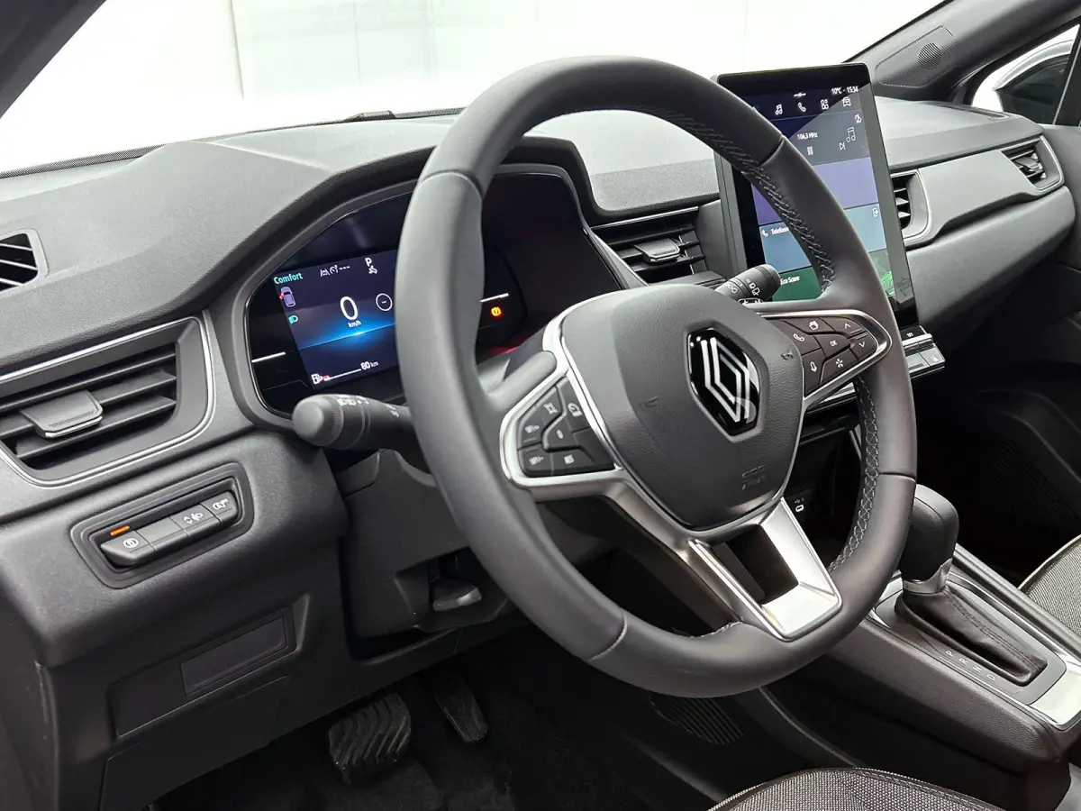 E-Tech full hybrid 145PK techno | CAMERA | NAVI | CARPLAY