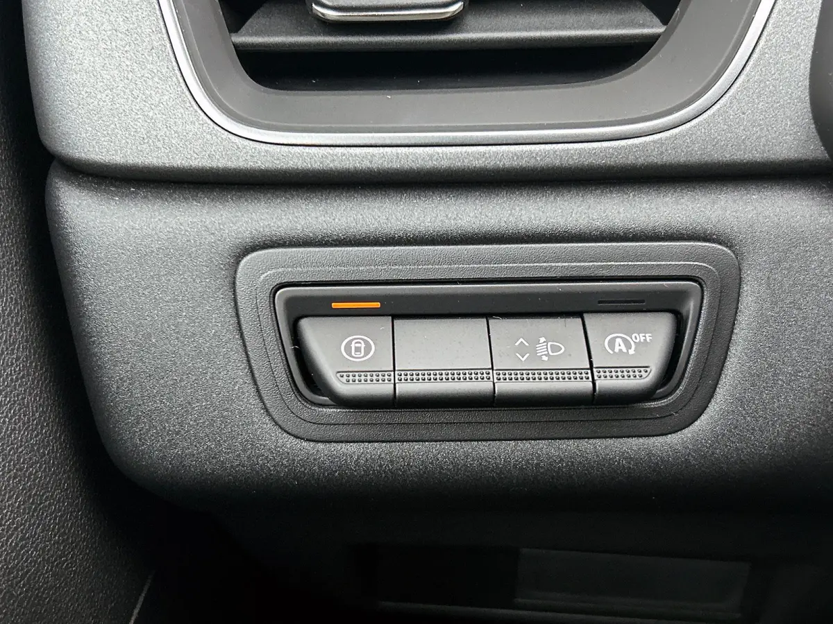 E-Tech full hybrid 145PK techno | CAMERA | NAVI | CARPLAY