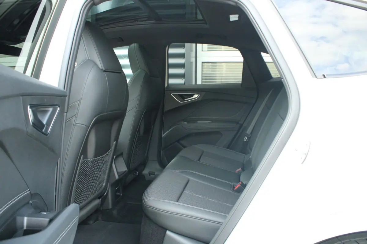286pk S Edition 82 kWh | Tech Plus | Panoramadak