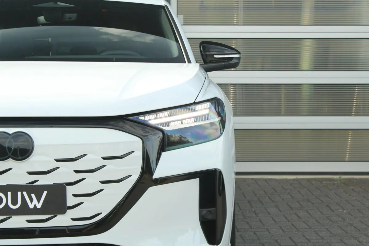 286pk S Edition 82 kWh | Tech Plus | Panoramadak