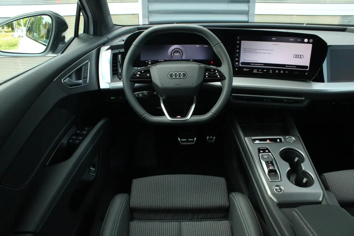 286pk S Edition 82 kWh | Tech Plus | Panoramadak