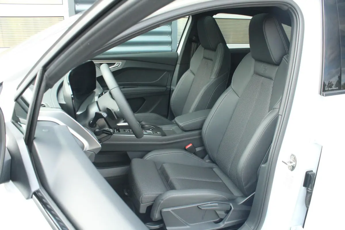 286pk S Edition 82 kWh | Tech Plus | Panoramadak