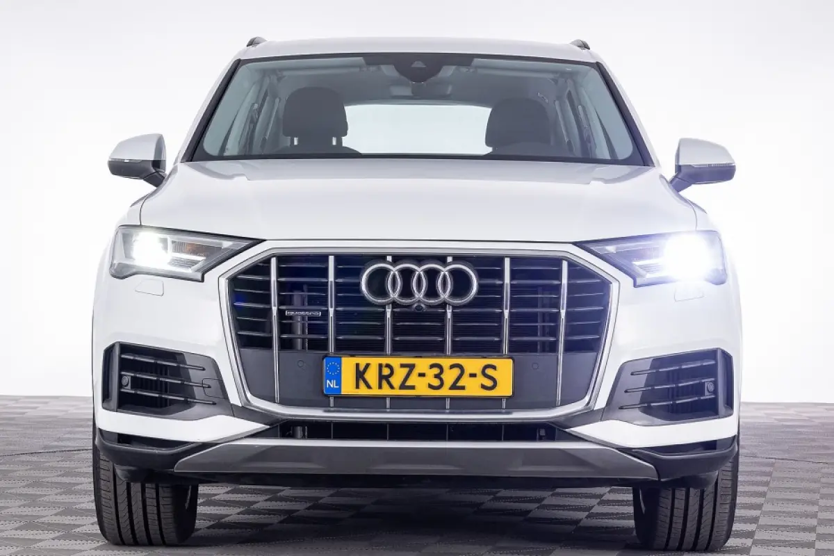 55 TFSI e quattro Pro Line PHEV *SOH 100%* 2.700 kg TREKGEWICHT* !