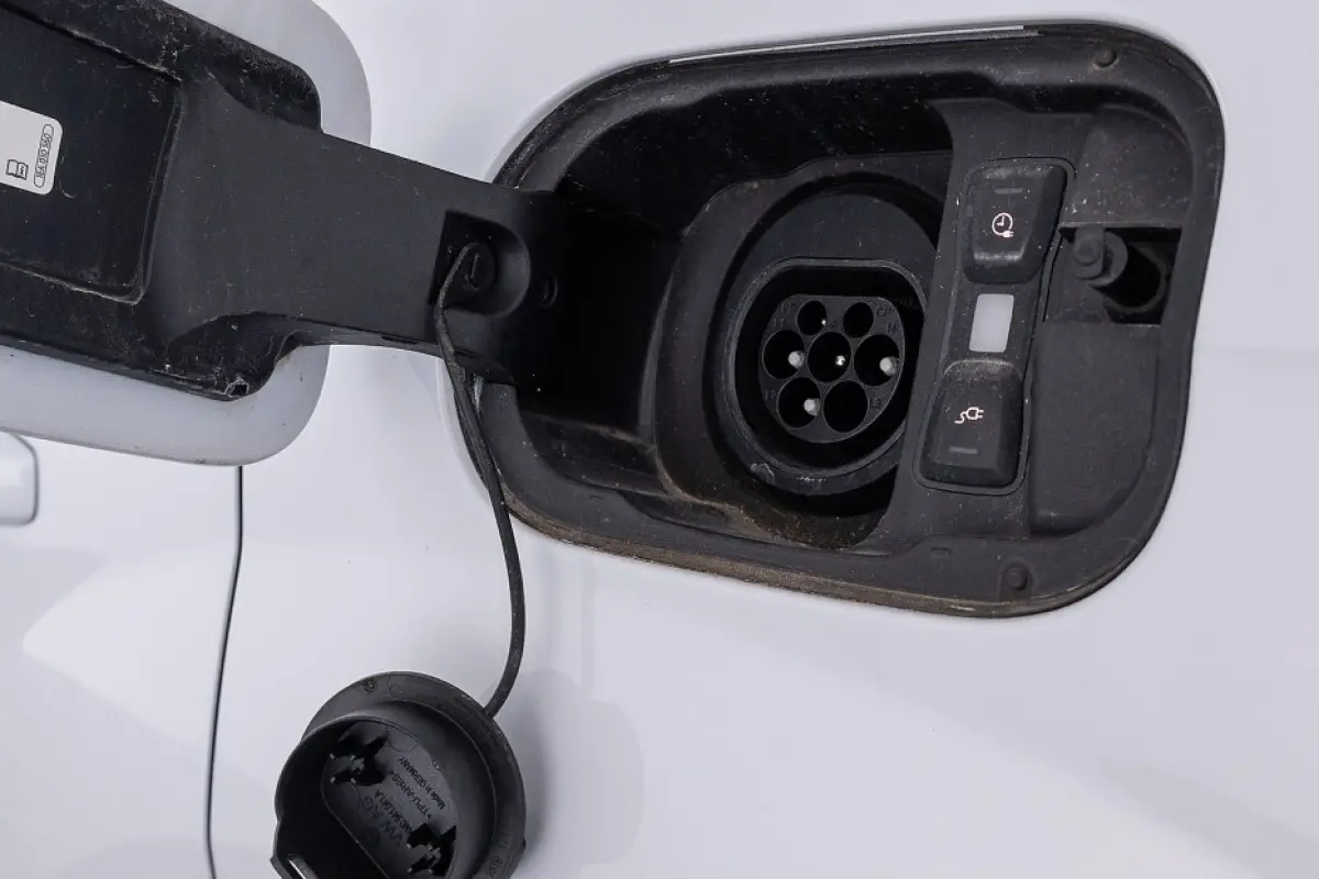 55 TFSI e quattro Pro Line PHEV *SOH 100%* 2.700 kg TREKGEWICHT* !