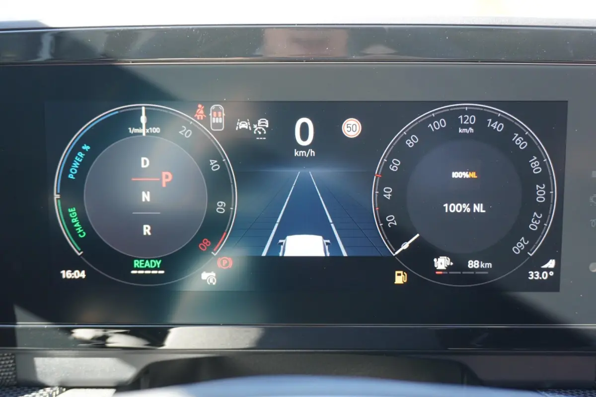 1.5 TSI 204pk PHEV Business Edition Plus | Panoramadak | LMV 20''