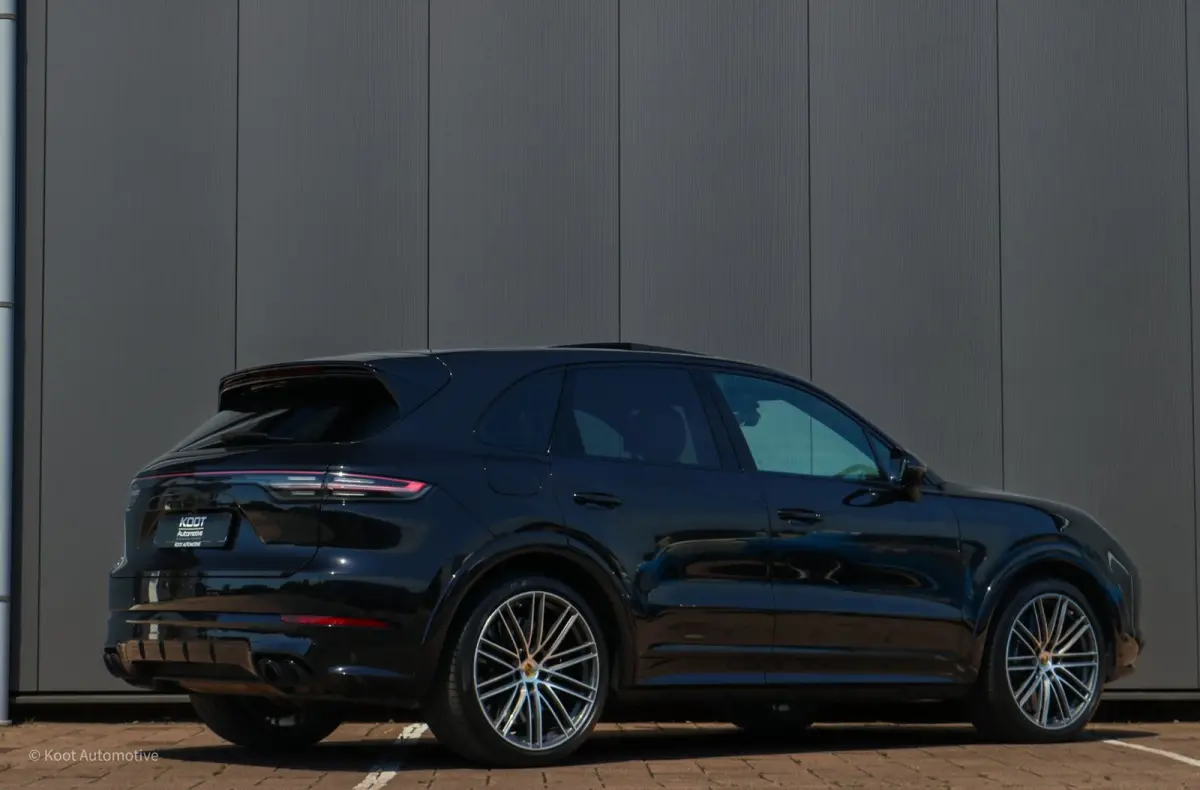 4.0 Turbo S E-Hybrid | SOH 98% | 680PK | PCCB | PDCC | PASM| Pano | Sport Chrono | Trekhaak | BTW