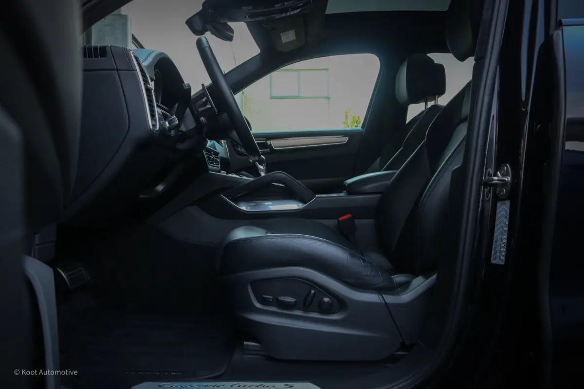 4.0 Turbo S E-Hybrid | SOH 98% | 680PK | PCCB | PDCC | PASM| Pano | Sport Chrono | Trekhaak | BTW
