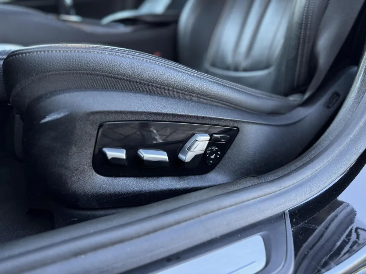 530d High Executive Automaat | Leder | Camera | Navigatie | LED | Stoelverwarming