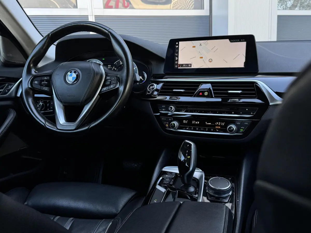 530d High Executive Automaat | Leder | Camera | Navigatie | LED | Stoelverwarming