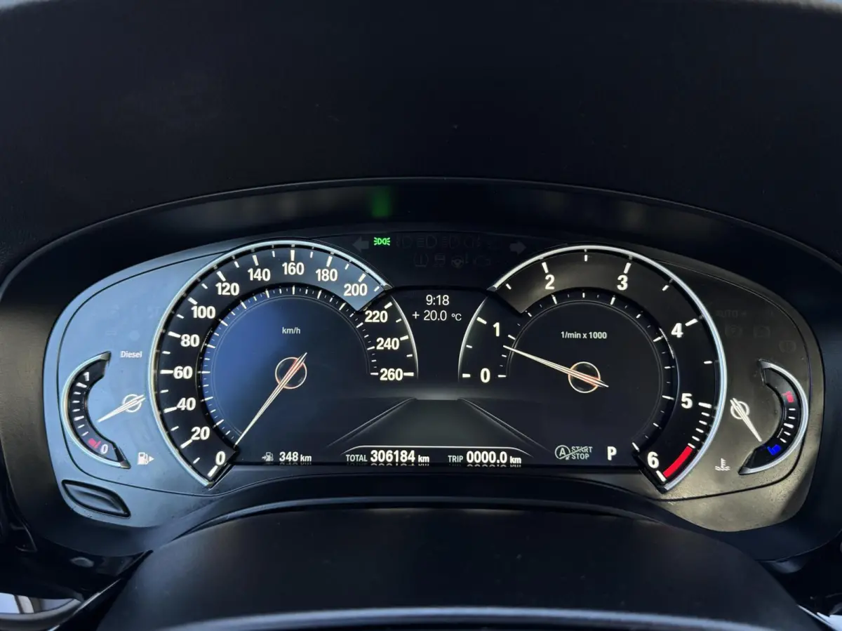 530d High Executive Automaat | Leder | Camera | Navigatie | LED | Stoelverwarming