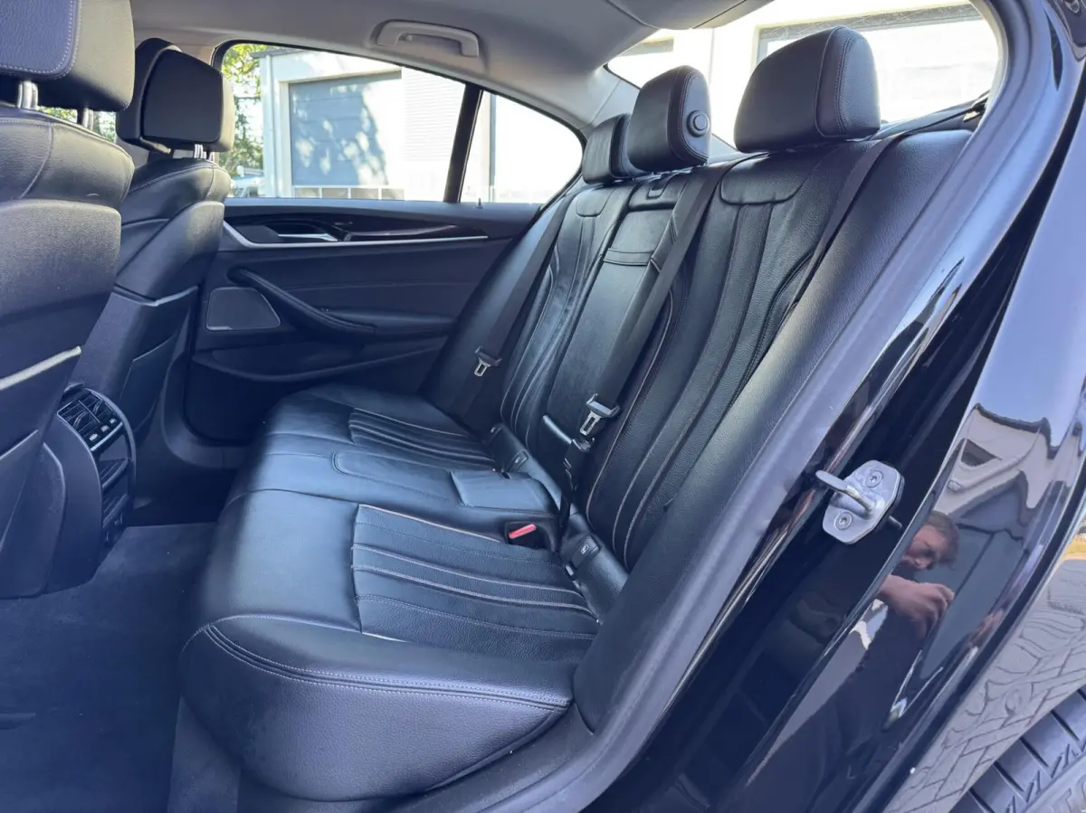 530d High Executive Automaat | Leder | Camera | Navigatie | LED | Stoelverwarming