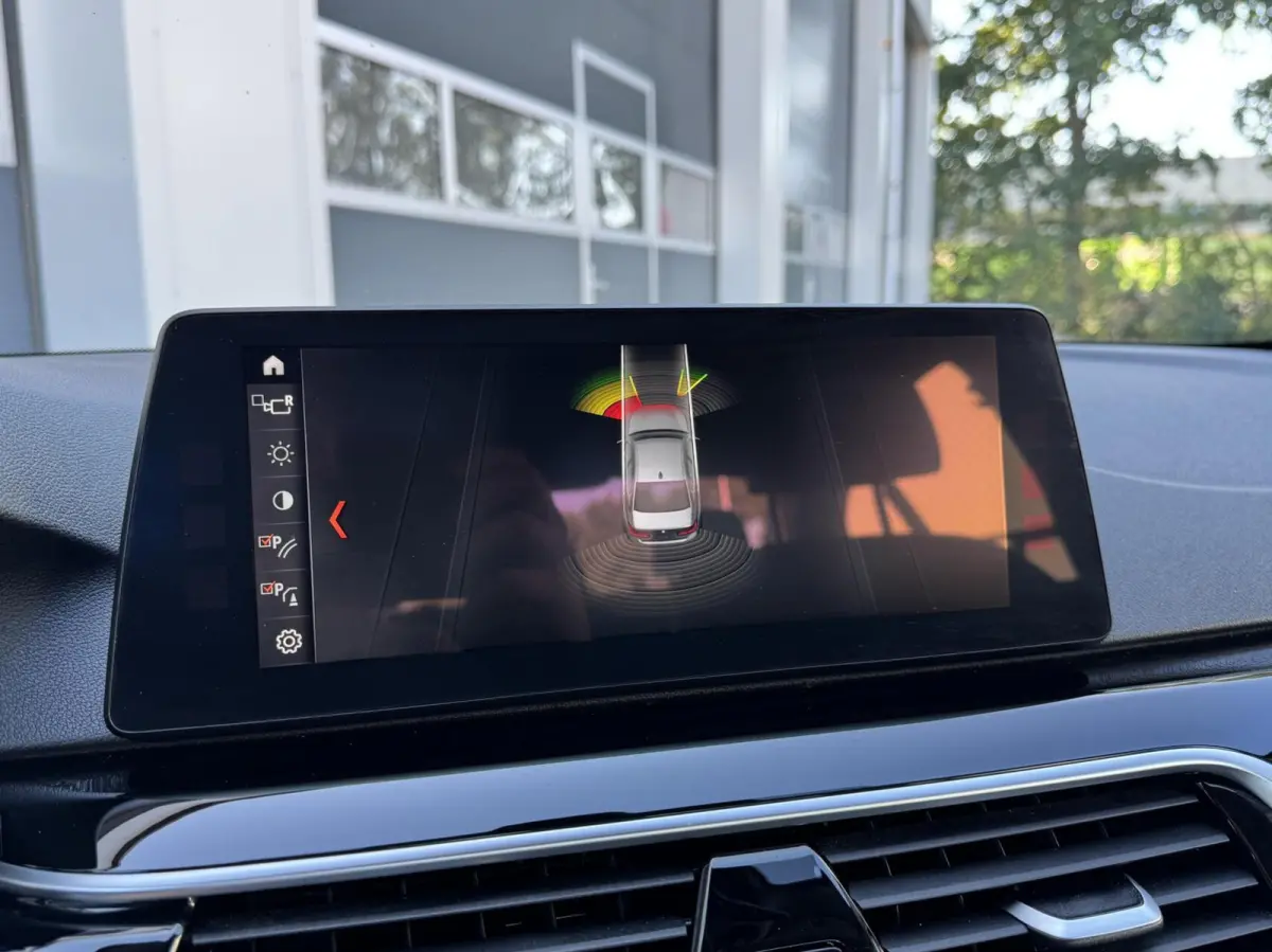 530d High Executive Automaat | Leder | Camera | Navigatie | LED | Stoelverwarming