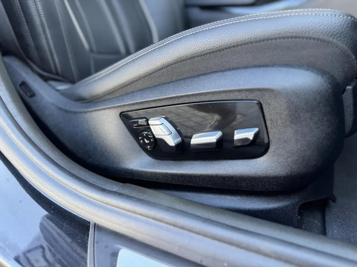 530d High Executive Automaat | Leder | Camera | Navigatie | LED | Stoelverwarming