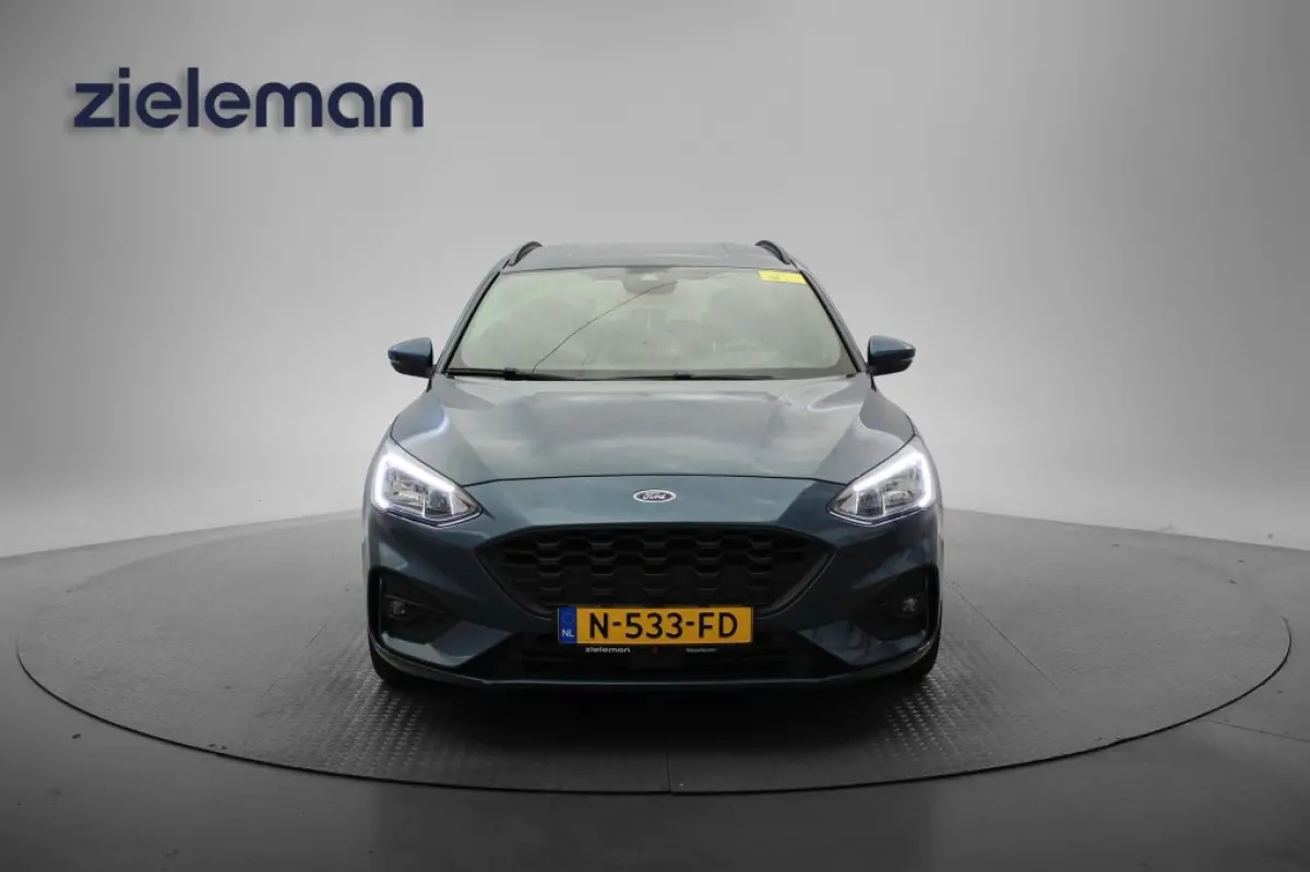 1.0 EcoBoost Hybrid ST Line Business - Carplay, Camera, Clima, Cruise
