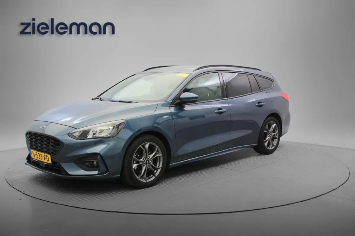 1.0 EcoBoost Hybrid ST Line Business - Carplay, Camera, Clima, Cruise