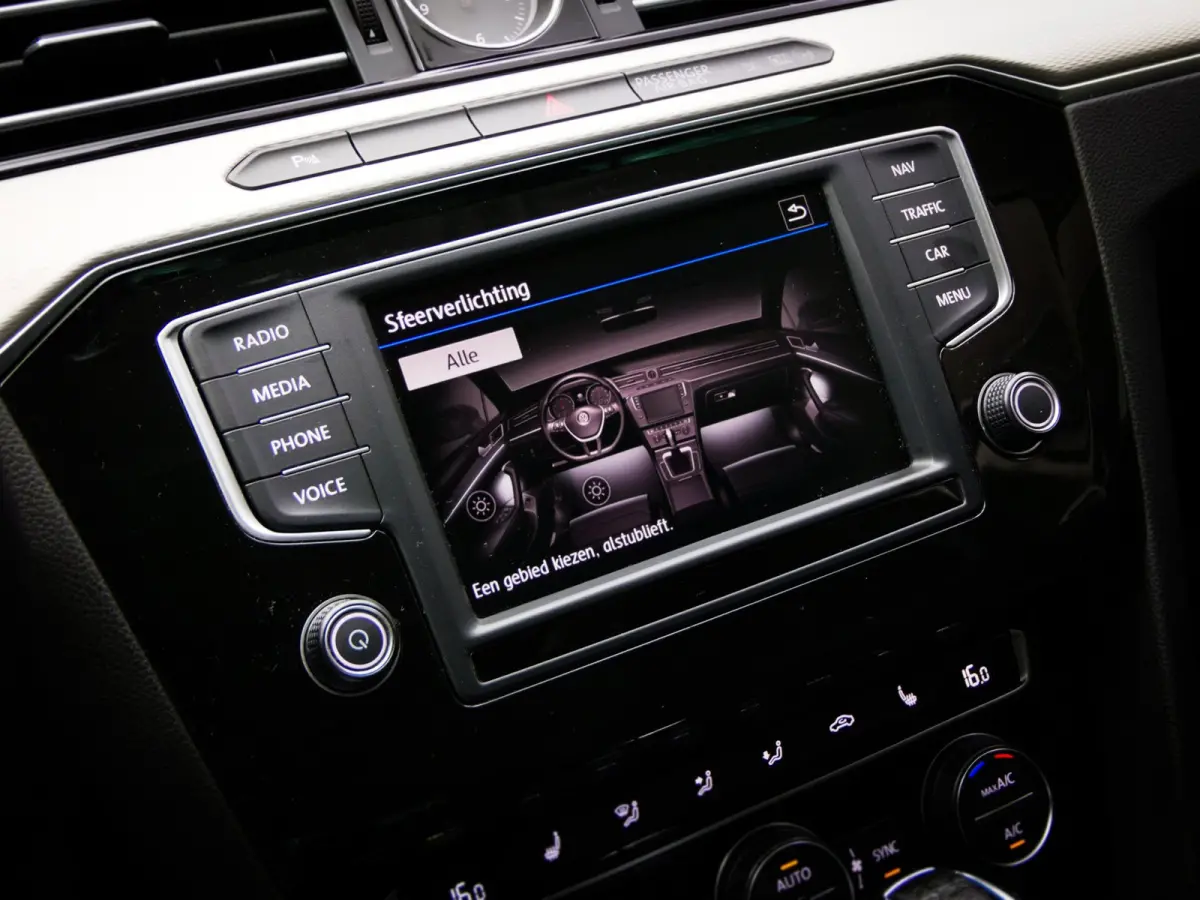1.4 TSI GTE Connected Series Plus (APPLE CARPLAY/ANDROID AUTO, PANO, ADAPTIVE CRUISE, STOELVERWARMING)