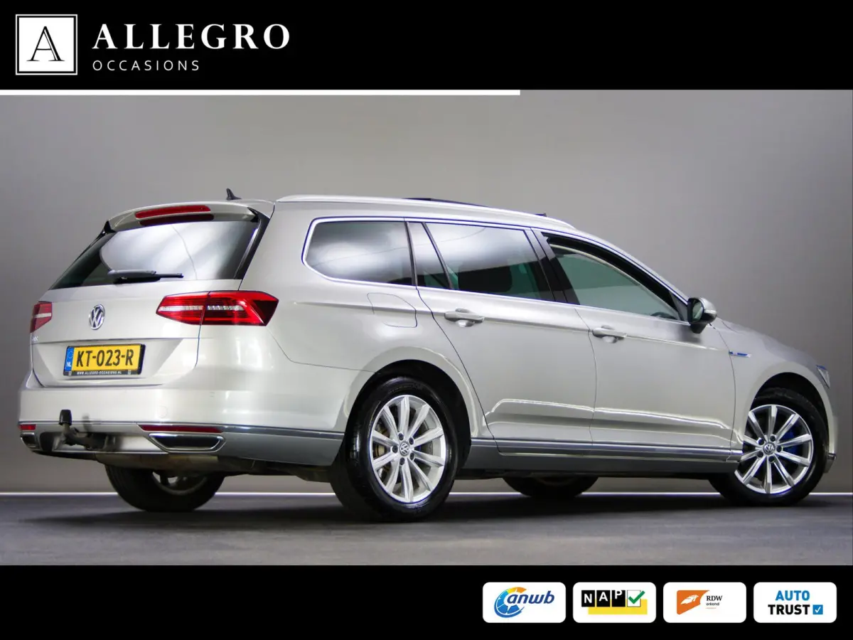 1.4 TSI GTE Connected Series Plus (APPLE CARPLAY/ANDROID AUTO, PANO, ADAPTIVE CRUISE, STOELVERWARMING)