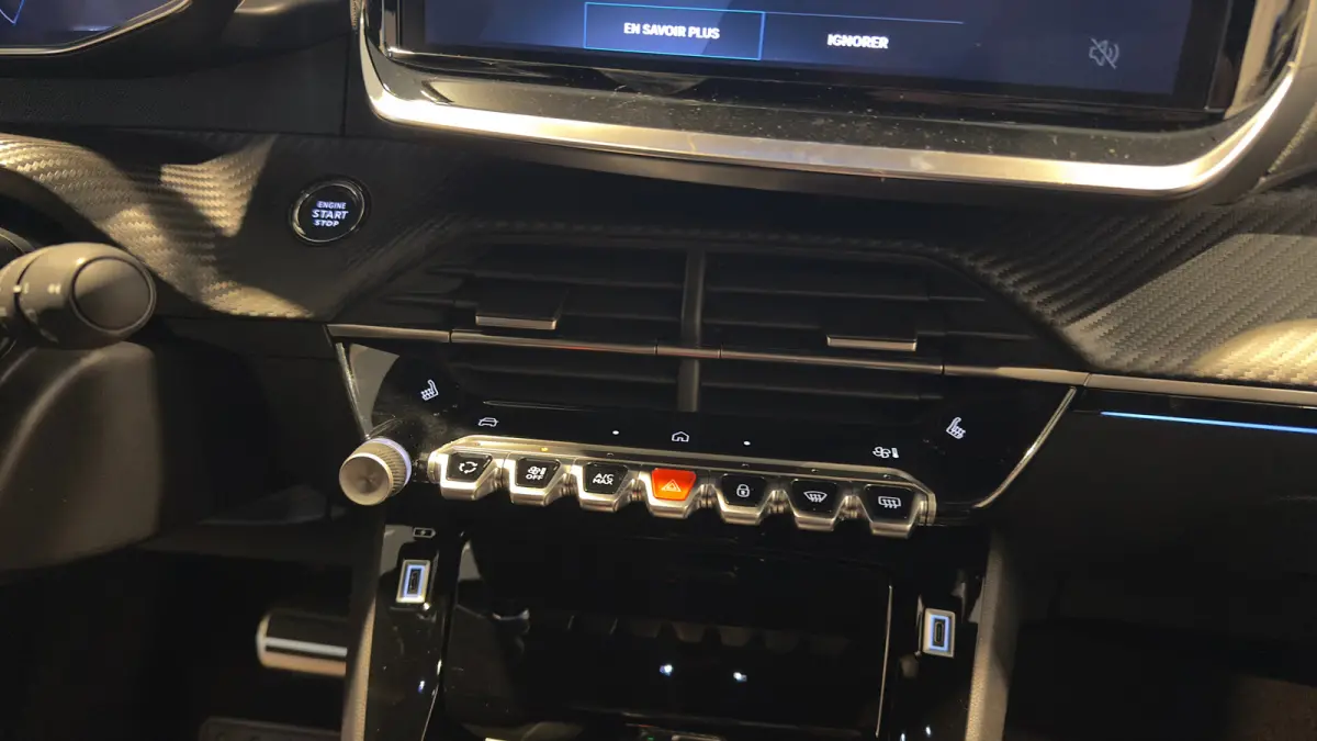 GT | Active Safety Brake met camera en radar (automatisch noodremsysteem) met Distance Alert (waarschuwing dreigende aanrijding) | Advanced Active Safety Brake met camera en radar | Climate 