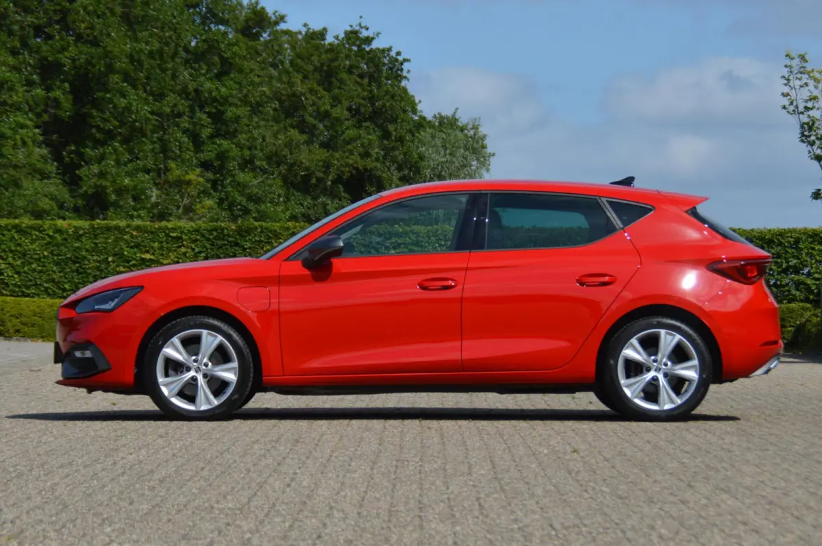 1.4 TSI eHybrid 204 pk PHEV FR Business Intense