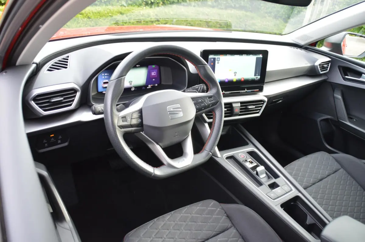 1.4 TSI eHybrid 204 pk PHEV FR Business Intense