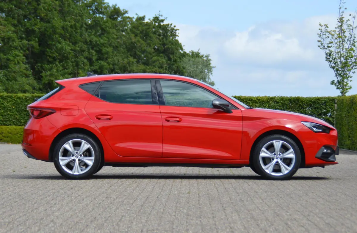 1.4 TSI eHybrid 204 pk PHEV FR Business Intense