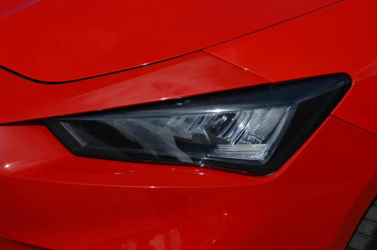 1.4 TSI eHybrid 204 pk PHEV FR Business Intense