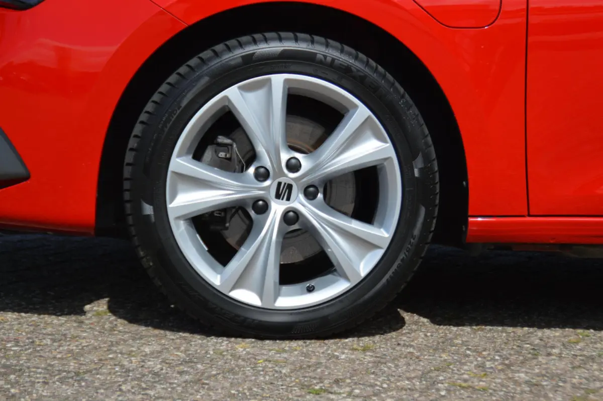 1.4 TSI eHybrid 204 pk PHEV FR Business Intense