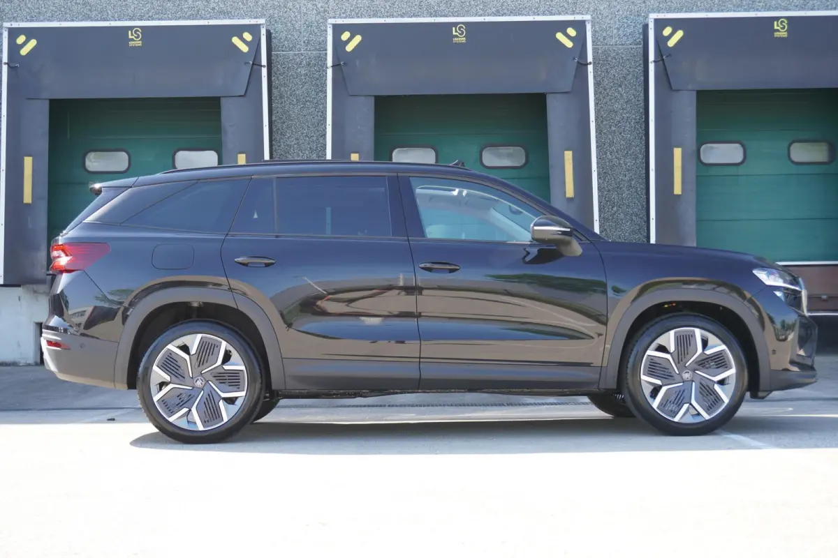 1.5 TSI PHEV 204pk Business Edition Plus | LMV 20'' | Panoramadak